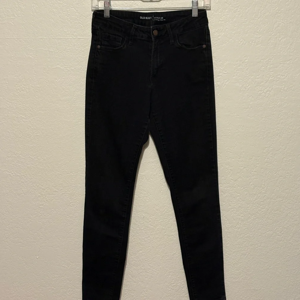 Old Navy Rockstar Mid-Rise Black Skinny Jeans (Size 8 Long)